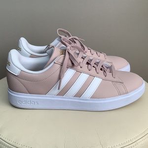 LIKE NEW- Adidas Leather Grand Court Shoe